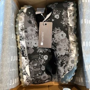 NoBull Brand New Turf Trainer